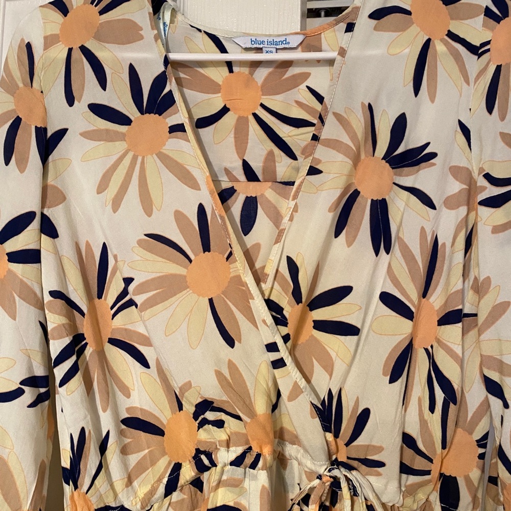 Women’s XS Mini dress or swimsuit cover up